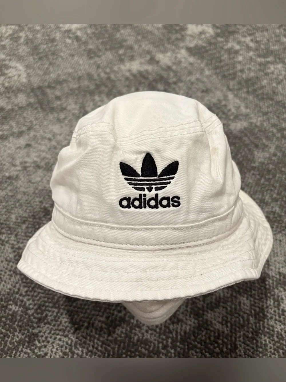 Adidas Classic Logo White Bucket Hat OSFM